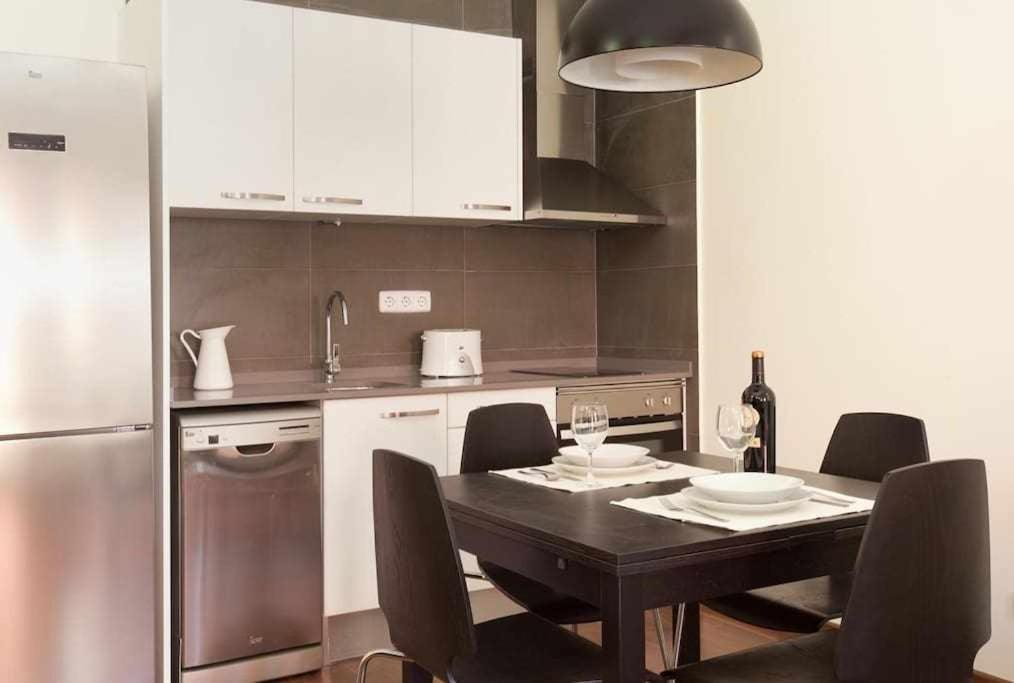 Apart Centrico Con Terraza En Gracia Barcelona Eksteriør bilde